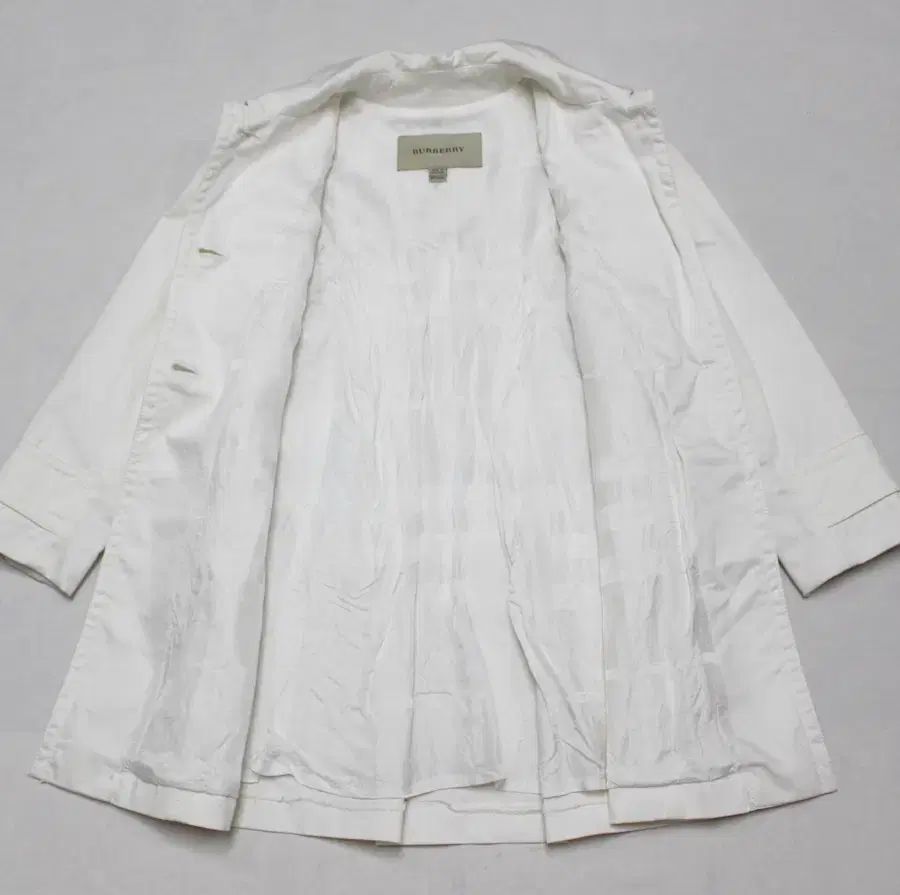  バーバリー トゥイーン 8 Y 春 秋 コート 洗濯完了 良い F 01 その他 コート