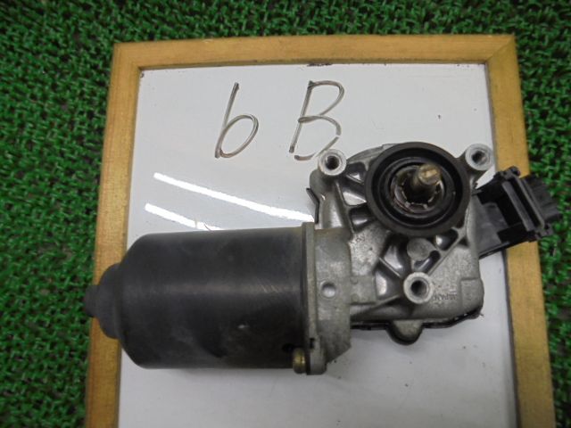 9FC6003 HB5-2 トヨタ bB NCP31 前期型 Z X Ver. フロント