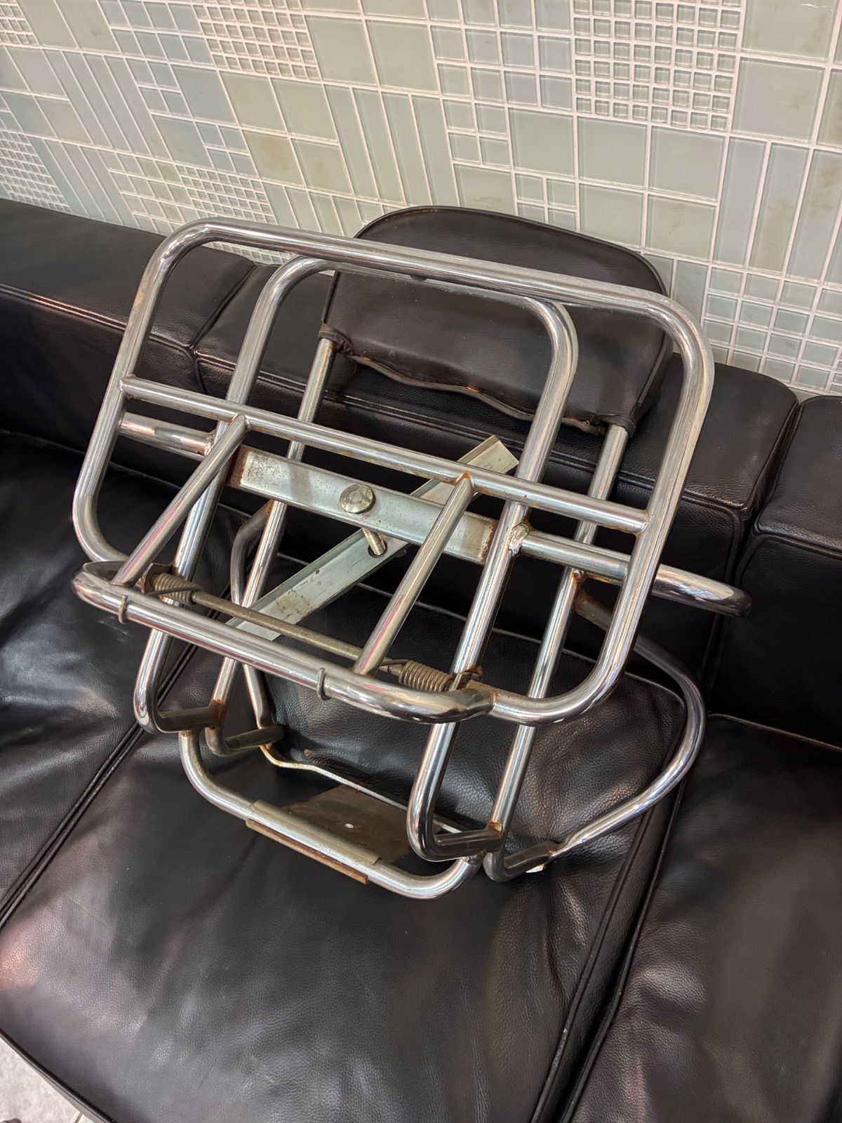  クッピーニ タイヤキャリア付シシーバー キャリア グラブバー アクセサリー