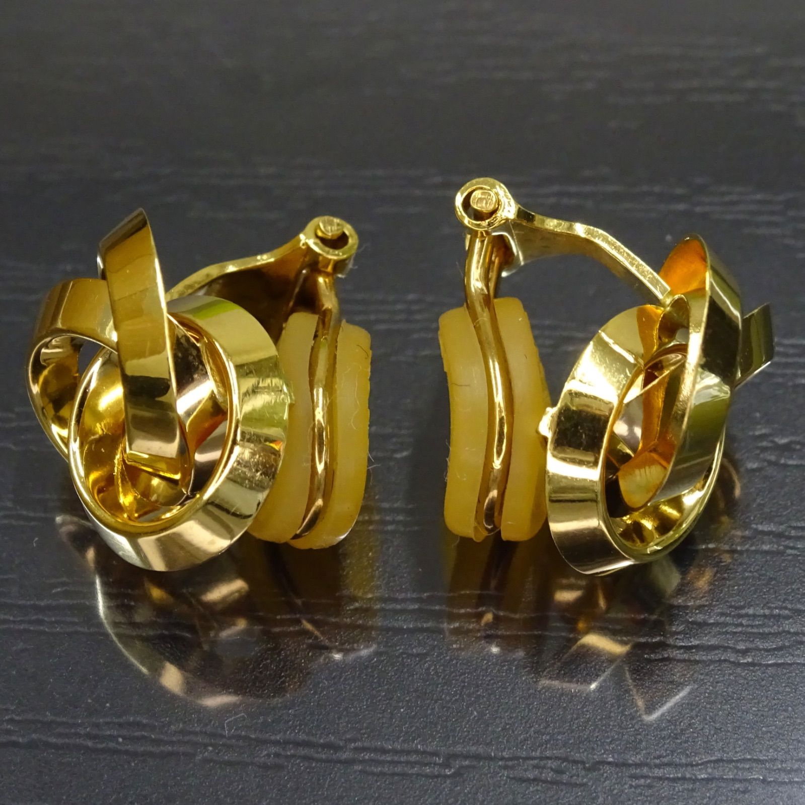 18金 K18 ゴールド GOLD 750 ツイスト デザイン イヤリング 両耳 18金 K18 ゴールド GOLD 750 ツイスト デザイン イヤリング 両耳