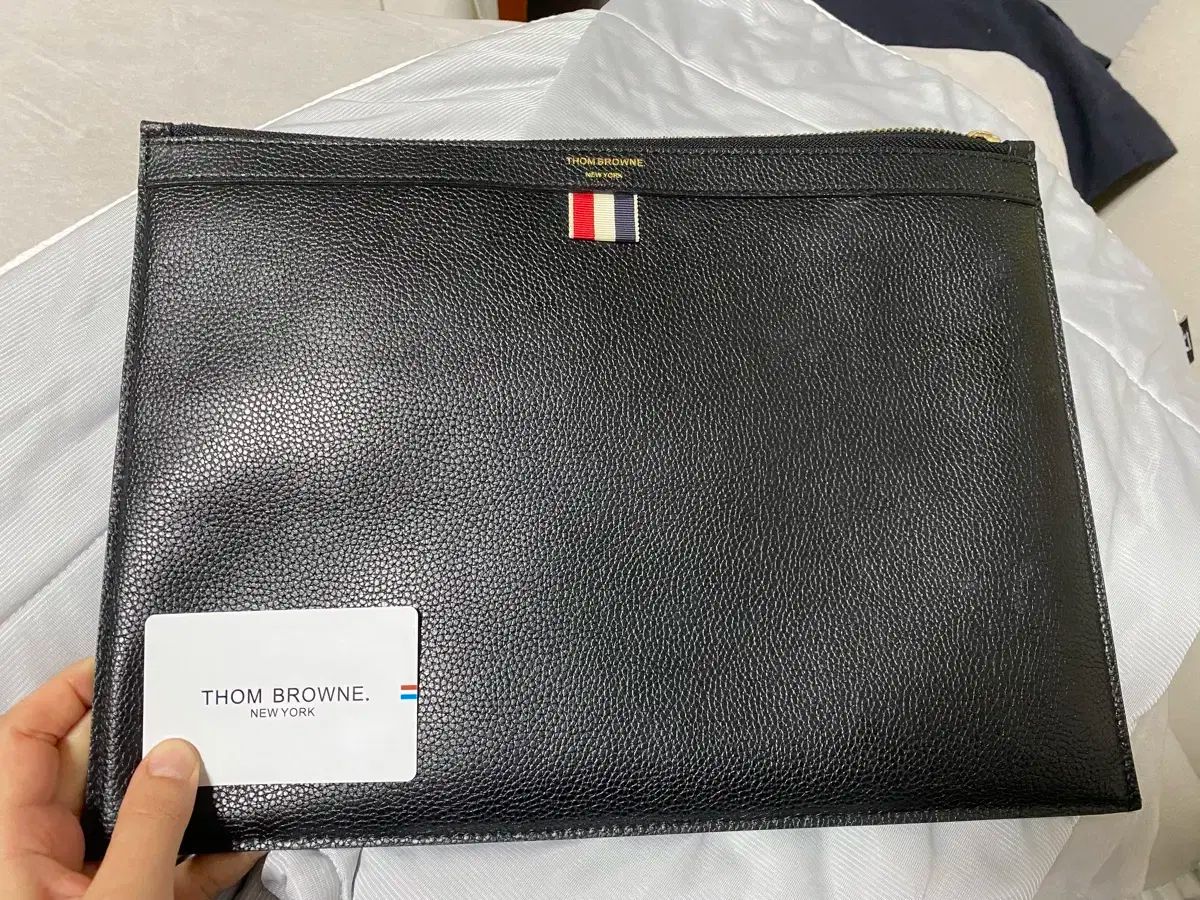 トム ブラウン メンズ クラッチバッグ トムブラウン THOM BROWNE トム ブラウン メンズ クラッチバッグ トムブラウン THOM BROWNE