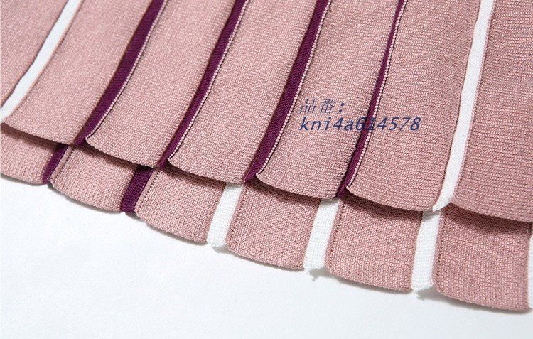 プリーツニットスカート