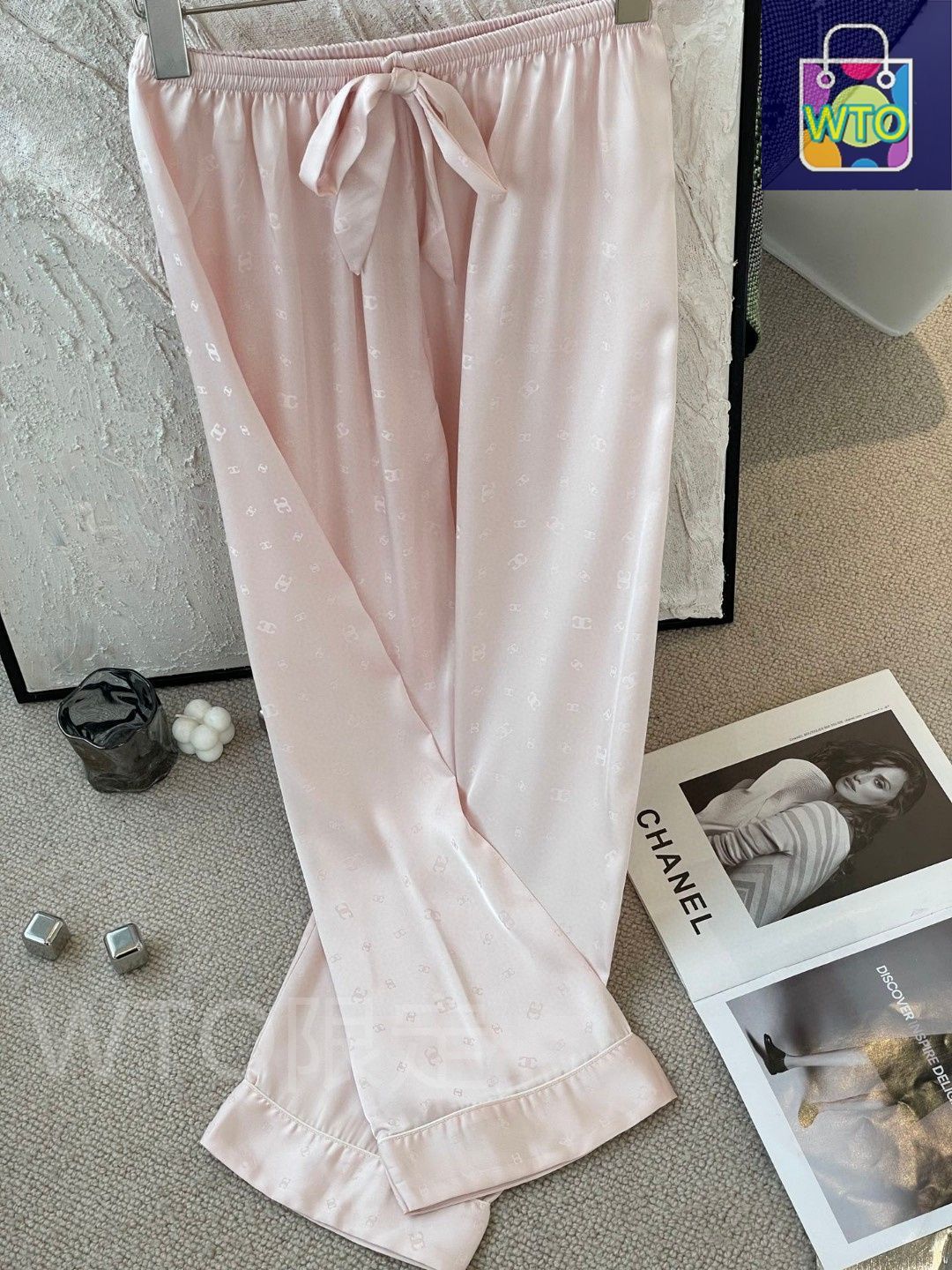  これは CHANEL シャネル の秋冬 のパジャマです 原 質で ファッション界を驚かせる です WTO輸入1 Tシャツ アパレル キャラクターグッズ