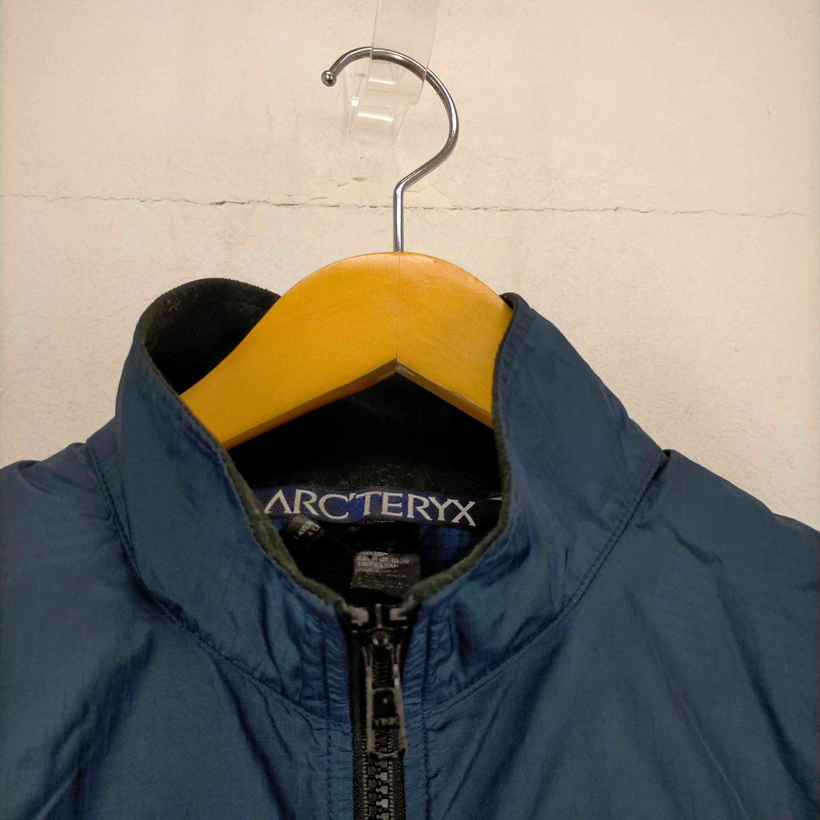 アークテリクス ARCTERYX 00s TAU Light Jacket メンズ JPN：S - メルカリ