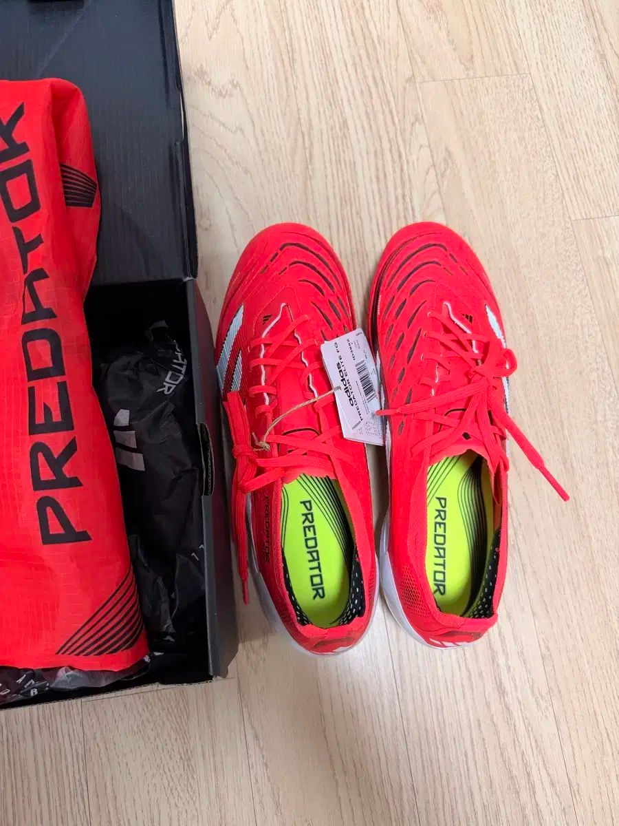 ADIDAS PREDATOR 【18】 PRECISIONプレデター 👖 25.5