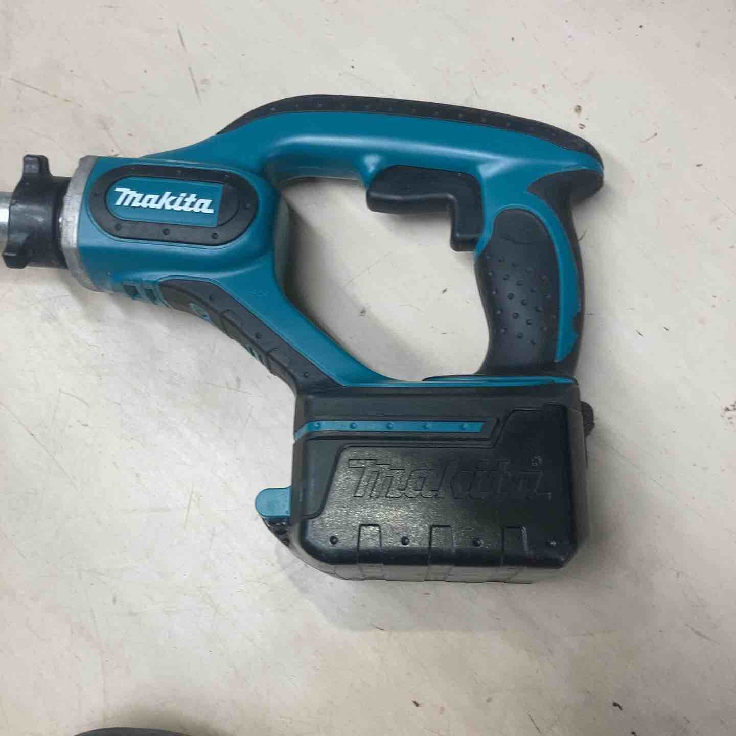 マキタ makita コードレスコンクリートバイブレーター VR350DRGX 町田店
