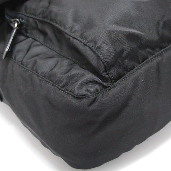 ✨極美品／希少✨プラダ　メッセンジャーバッグ　三角ロゴ　シルバー金具　黒 PRADA - 良品 PRADA プラダ 三角ロゴ プレート SV金具 レザー