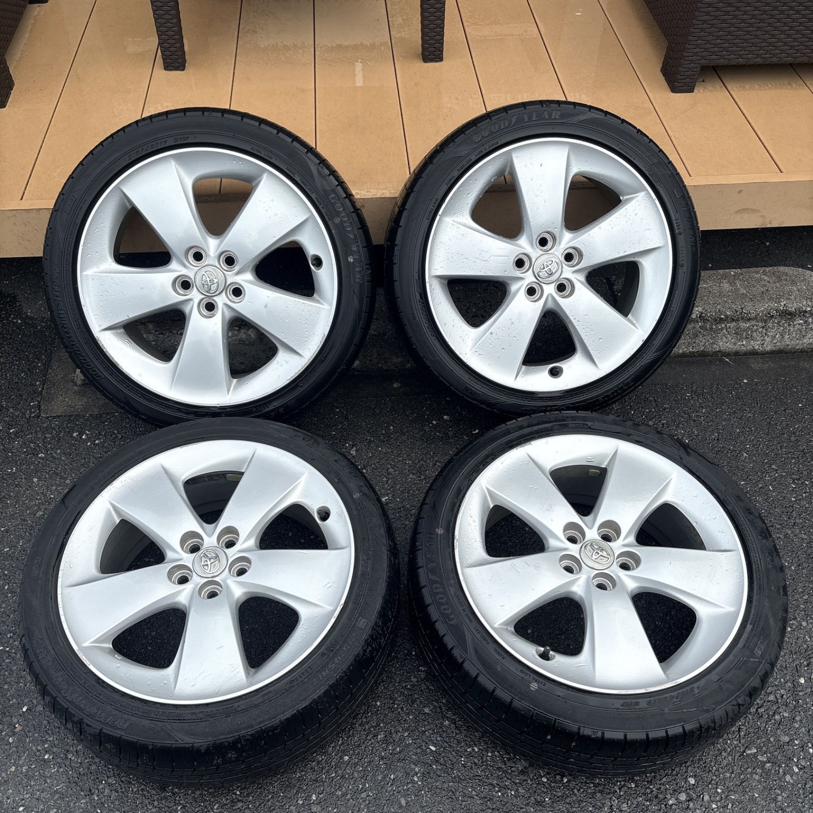 プリウス　30 ツーリングホイール　17インチ　215/45R17 30 プリウス ツーリング 純正ホイールタイヤセット 215/45R17 17