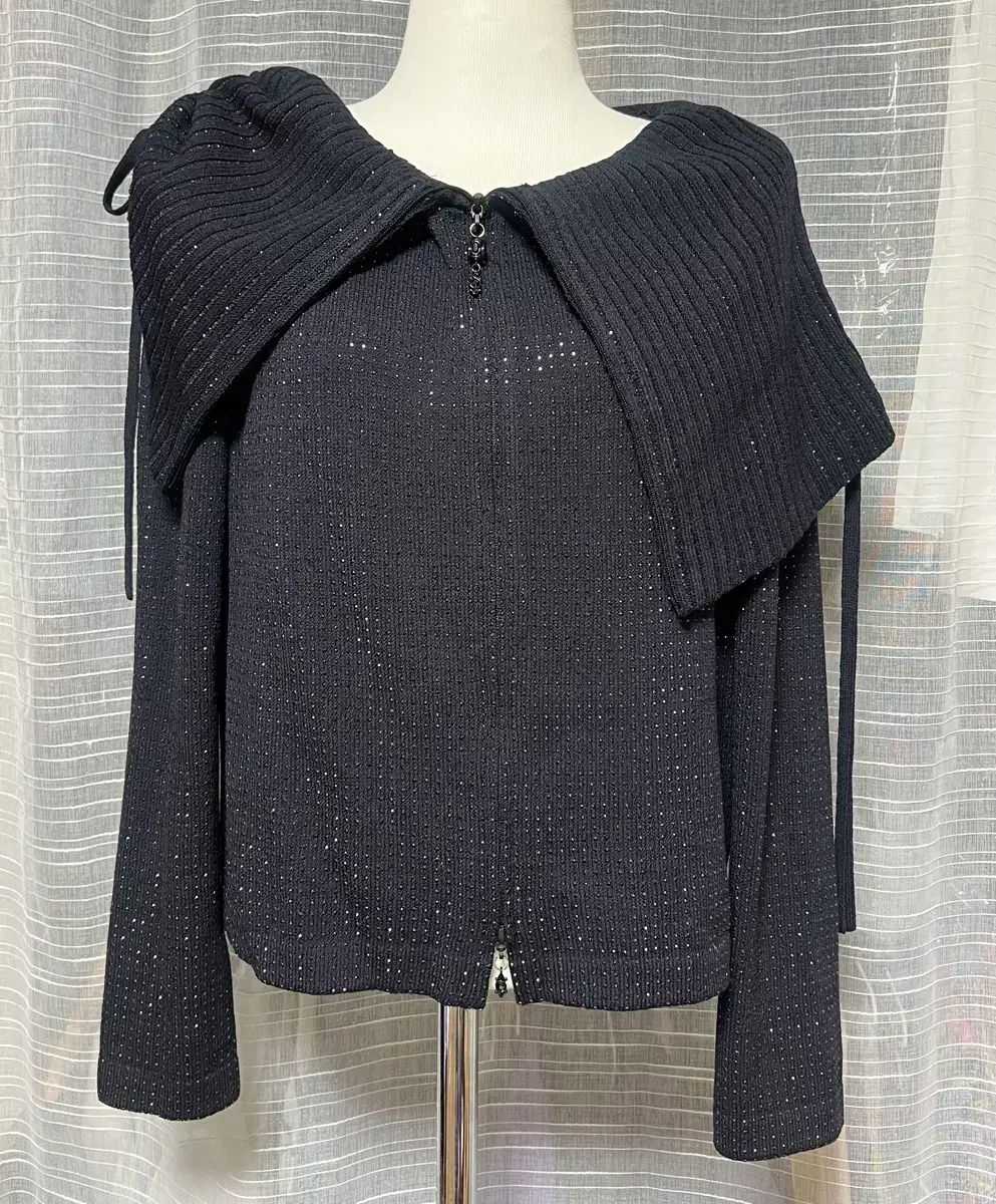 st john センゾーネ イブニング ビーズ ジップ トゥ ウェイ タートルカーディガン