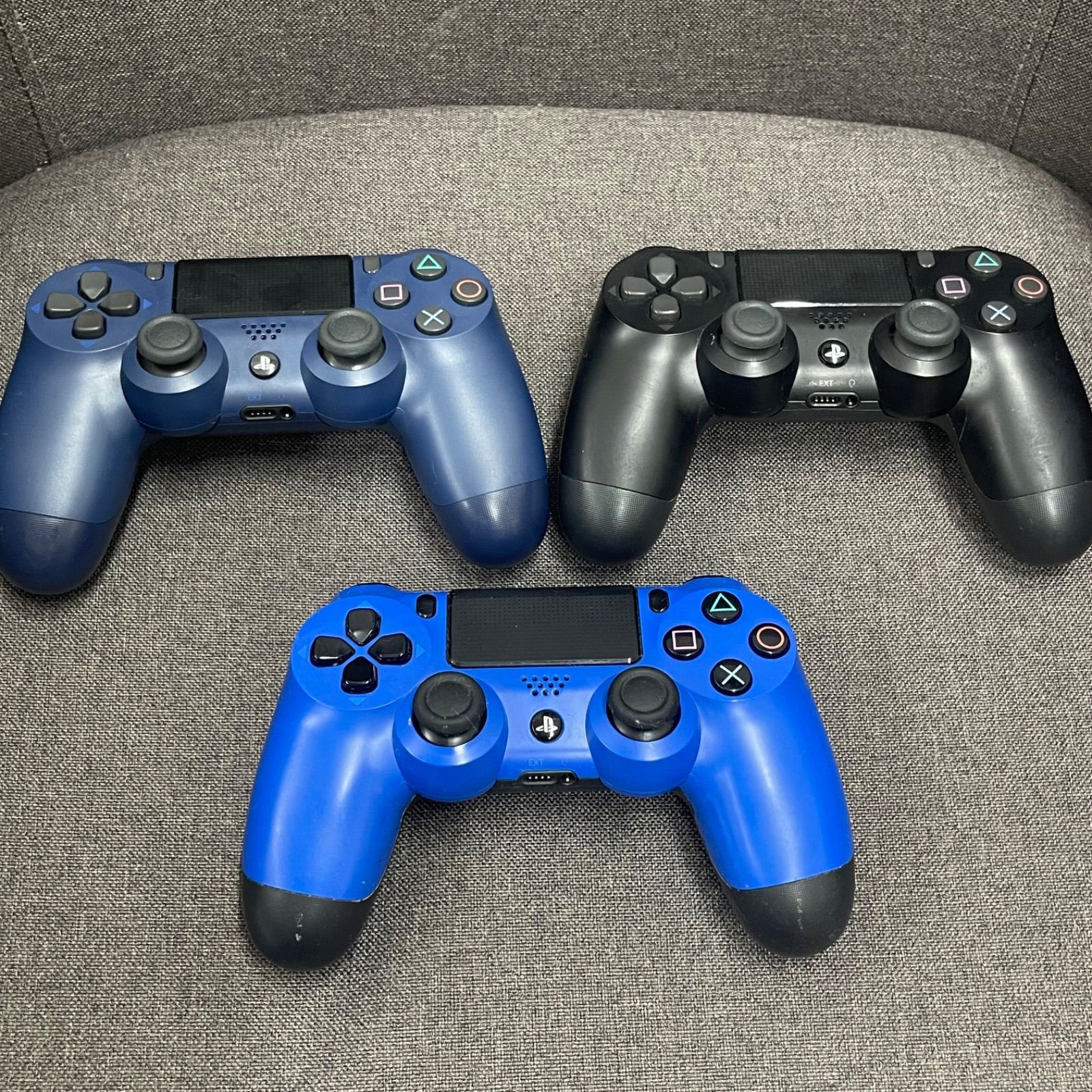ジャンク】PS4 純正コントローラー DUALSHOCK 4 3個セット レッド