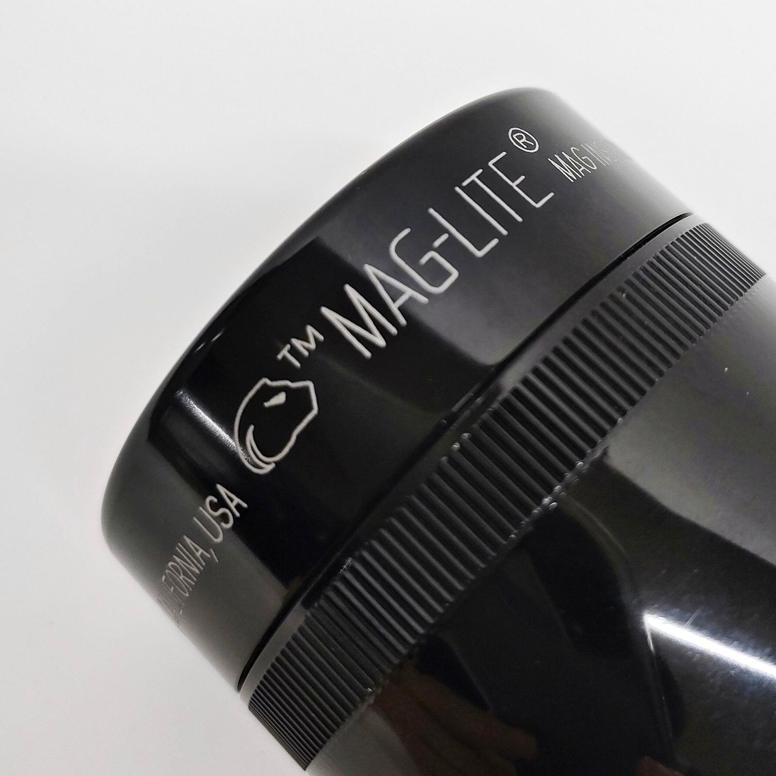 MAG-LITE 2 D.CELL BK 25.4cm 400g 単1電池 2本 懐中電灯