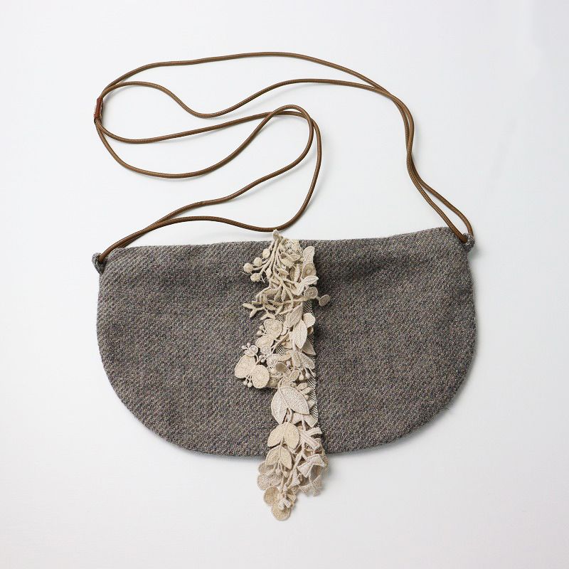 mina perhonen 刺繍ボディバッグ カードケース ミナペルホネン - 名刺