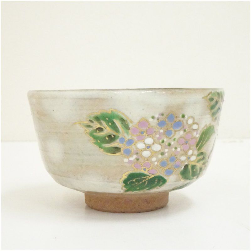 Ｔ４３８　茶碗　『萩焼』『杉山芳寿 造』　共箱　抹茶碗　茶道具 T438 茶碗 『萩焼』『杉山芳寿 造』 共箱 抹茶碗 茶道具 美術品