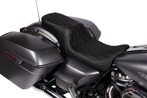 PERFORMANCE PREDATOR バックレスト対応 2-UPシート 2008〜25年ツーリング