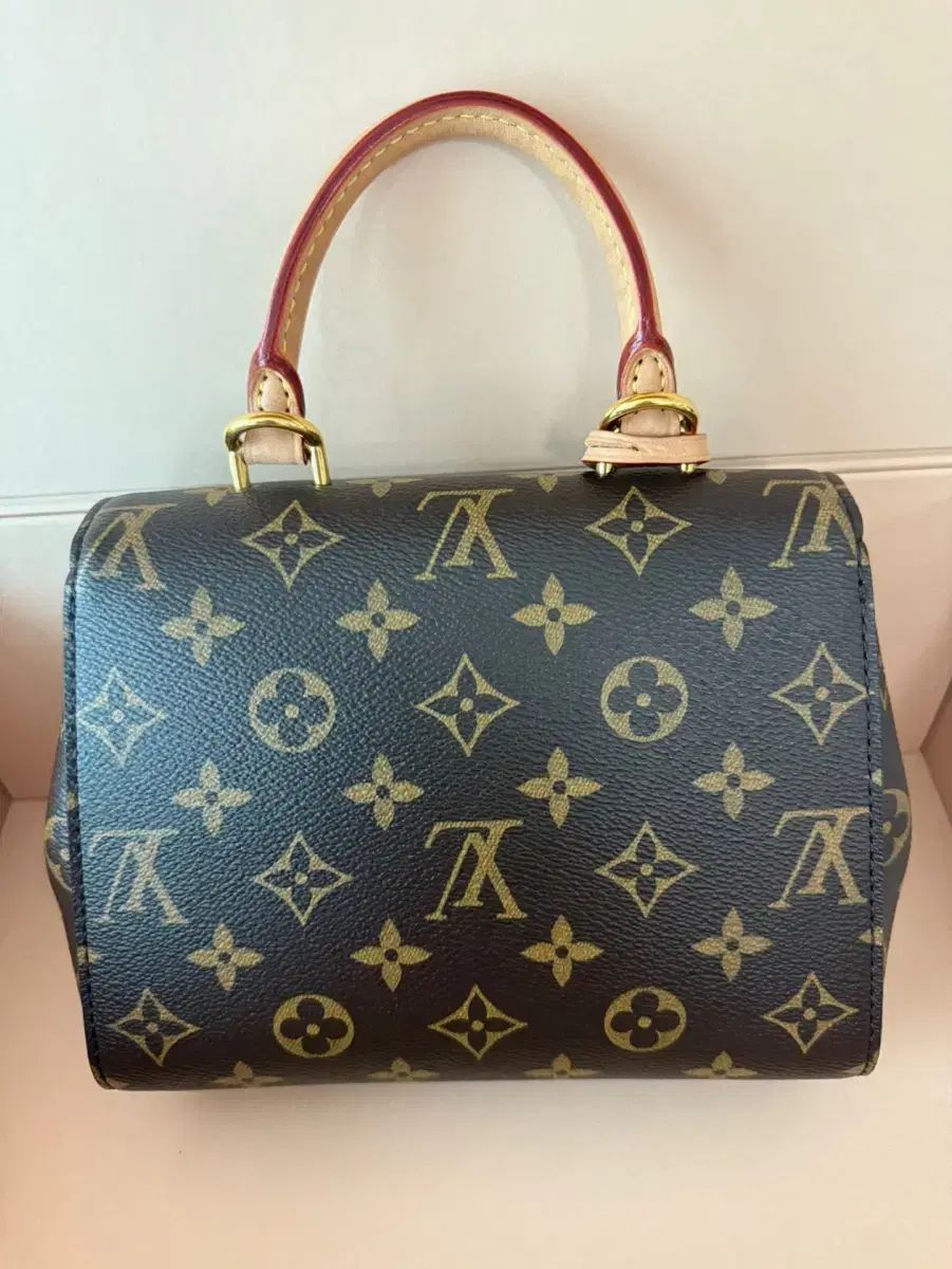 Louis Vuitton(ルイヴィトン) クリュニー ミニ バッグ - メルカリ