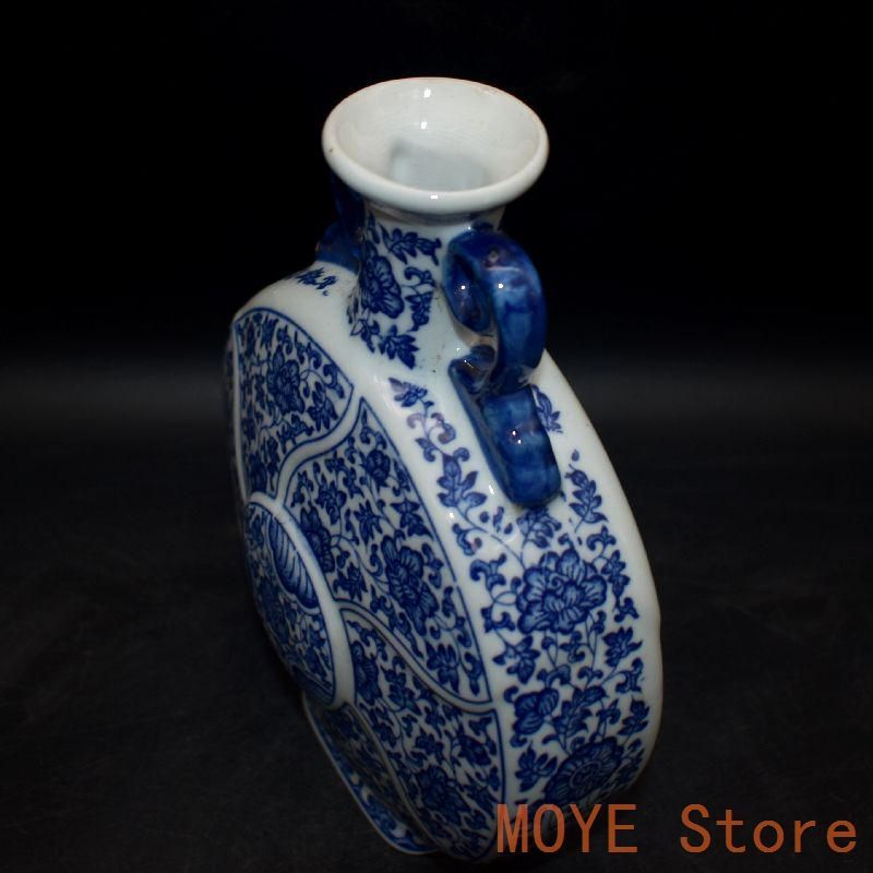 青花纏枝蓮如意抱月瓶 景徳鎮 陶磁器 装飾品 現代工芸品 美術品 置物