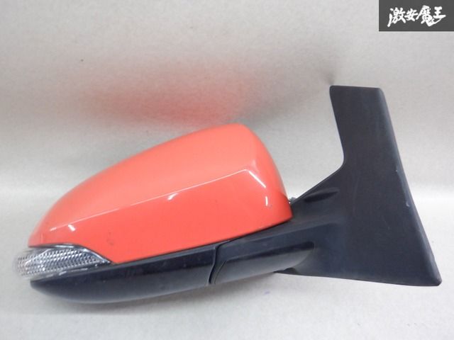【ストア出品 完全動作品！】トヨタ純正 NHP10 アクア 前期 ミラー サイドミラー ドアミラー 右 右側 ウィンカー オレンジ系 7ピン 棚2O14