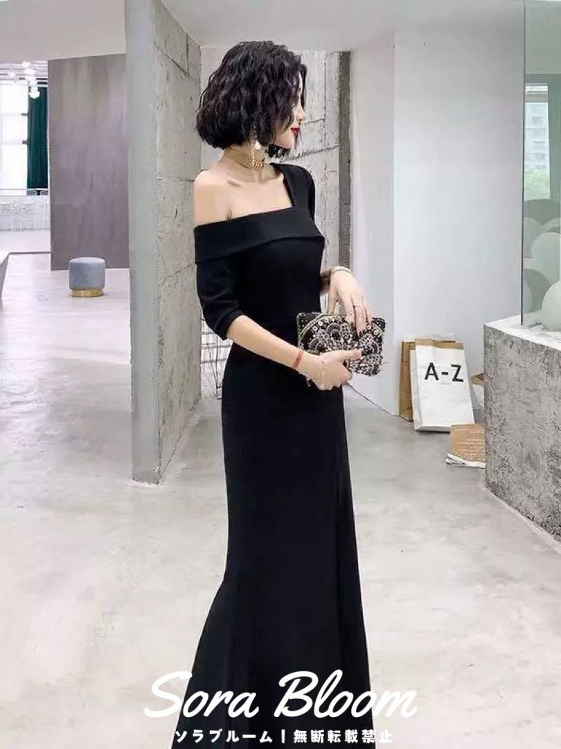 シンプルな大胆スリットロングドレス！結婚式やパーティーに最適！ 新品未使用シンプルな大胆スリットロングドレス！結婚式や