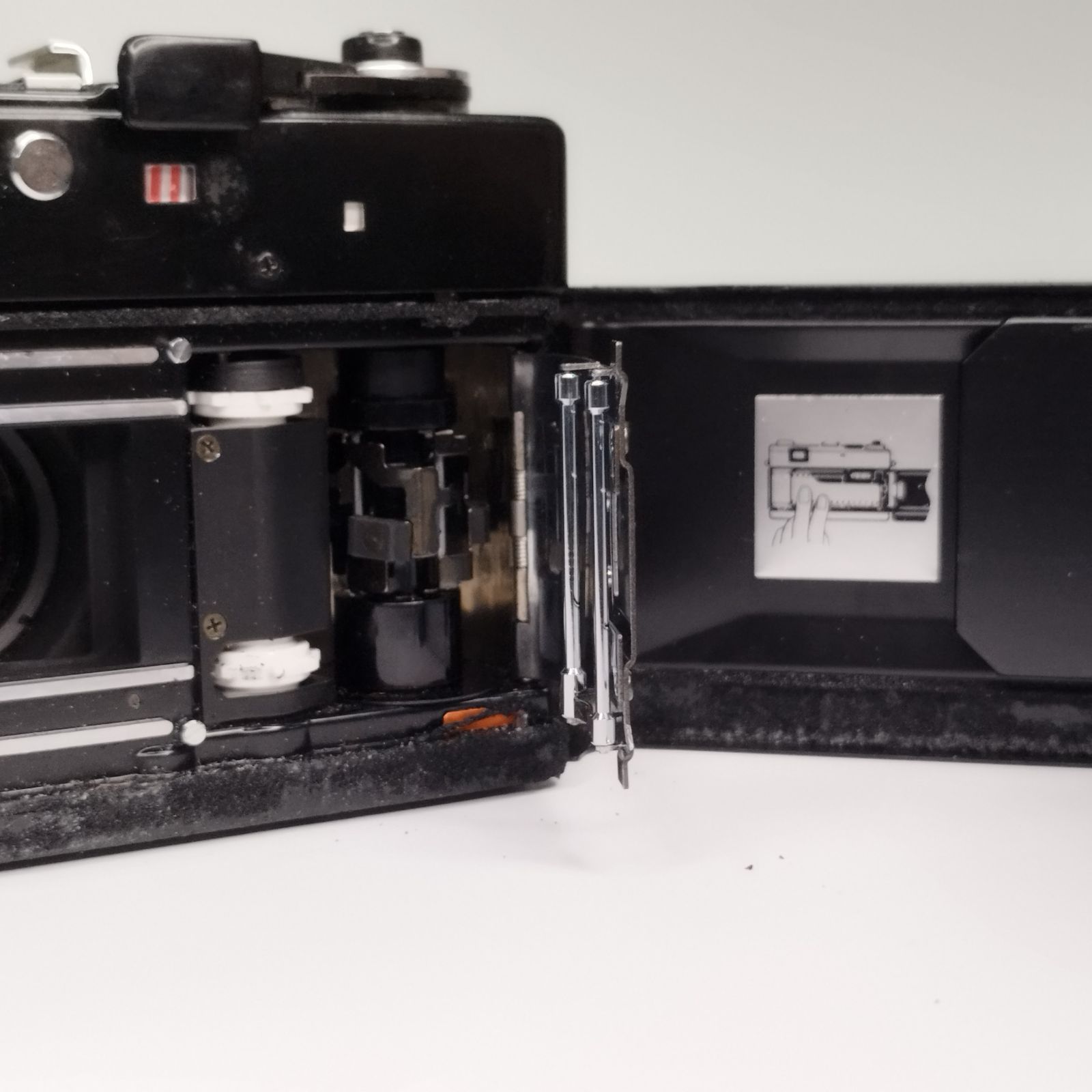 ジャンク[希少ブラック] Canon G-III QL フィルムカメラ シャンク】Canon AF35ML QUARTZ DATE フィルムカメラ - メルカリ