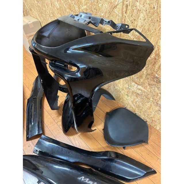 【本物新品保証】 58906 ヤマハ YAMAHA マジェスティ SG03J 外装カウルセット アッパー サイド リア フェンダー 濃紫