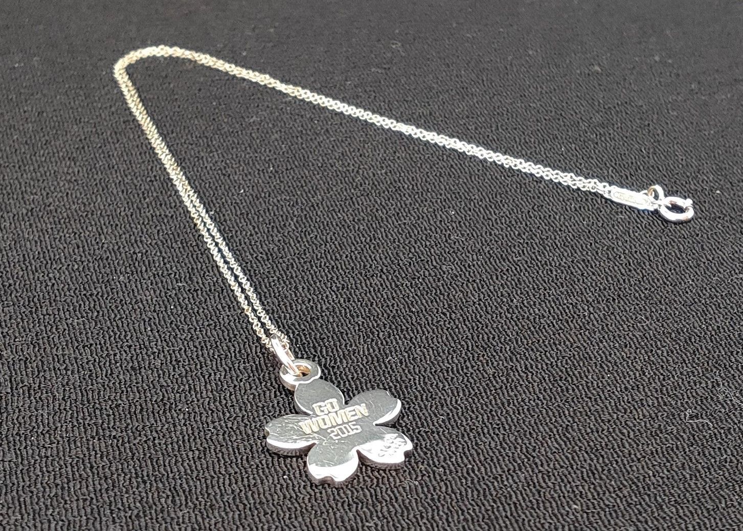 【Tiffany & Co.】GO WOMEN 2015 ネックレス TIFFANY&Co. ティファニー GO WOMEN 2015 ペンダント ネックレス