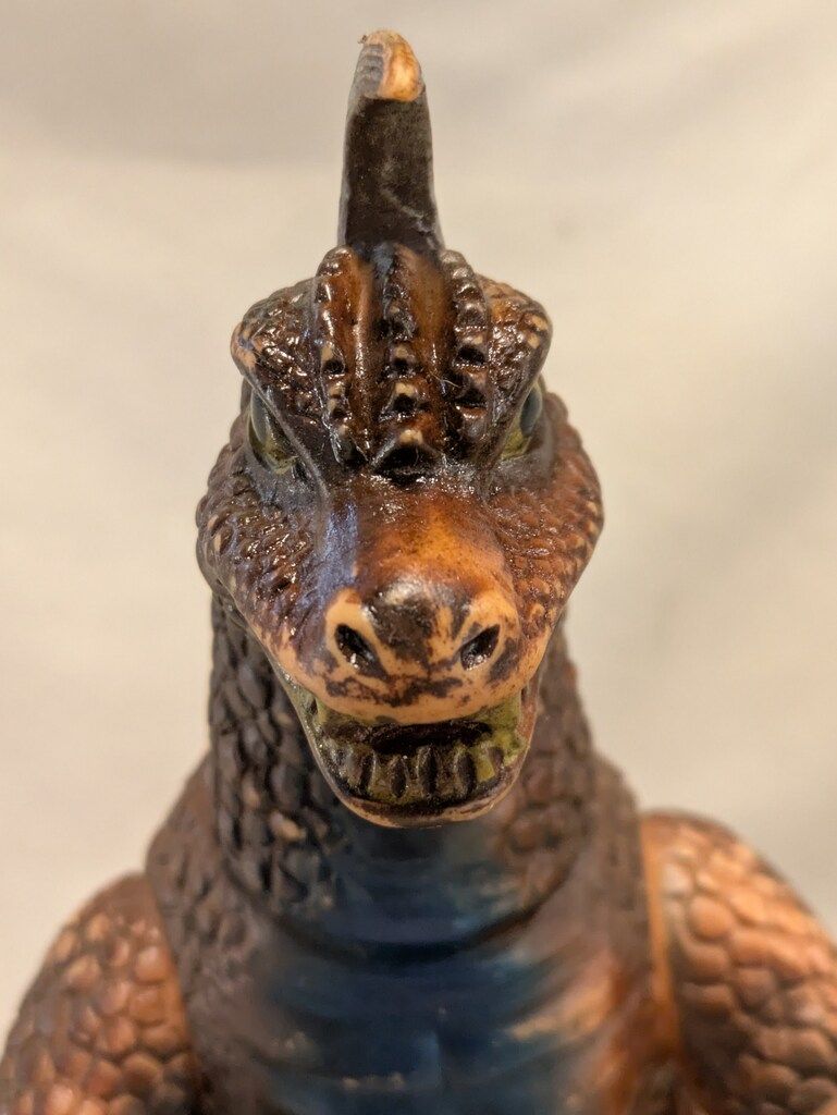 ブルマァク アーストロン Gカラー 肌色成型 ブルマァクの「凶暴怪獣