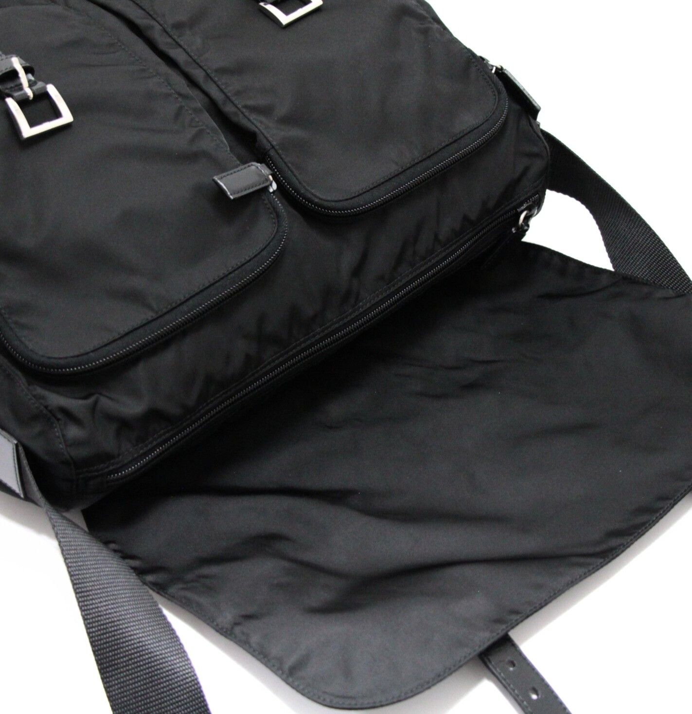美品✨プラダ メッセンジャーバッグ ダブルポケット 黒 三角ロゴ BT1738 楽天市場】【バッグ】PRADA プラダ ナイロン メッセンジャー