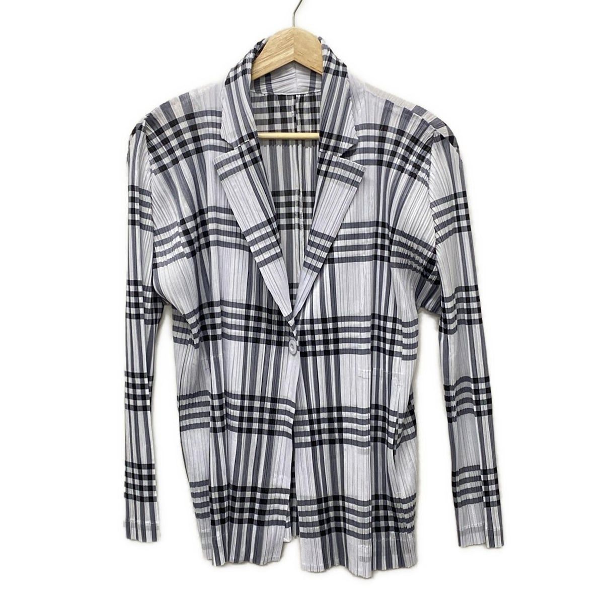 極美品✨PLEATS PLEASE プリーツ　グレー　長袖　シャツ　ブラウス 極美品✨PLEATS PLEASE ワンボタン ライトグレー 長袖 プリーツ