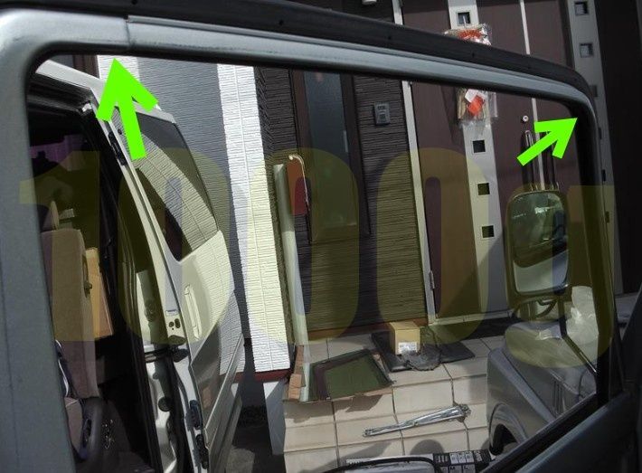 ドア ガラスラン