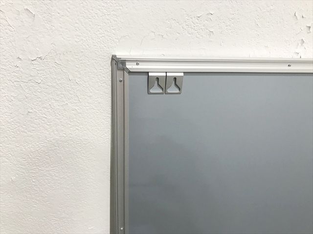 壁掛ホワイトボード メタルライン