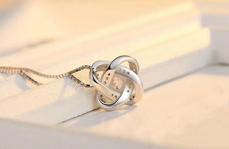 909 ダイヤ エタニティ ネックレス 四つ葉 感 メビウス シルバー925 FORTGASGNV_COM_BR