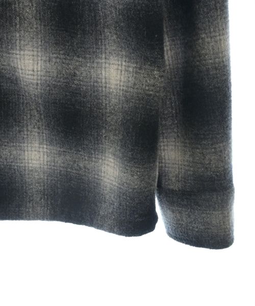 カジュアルシャツ