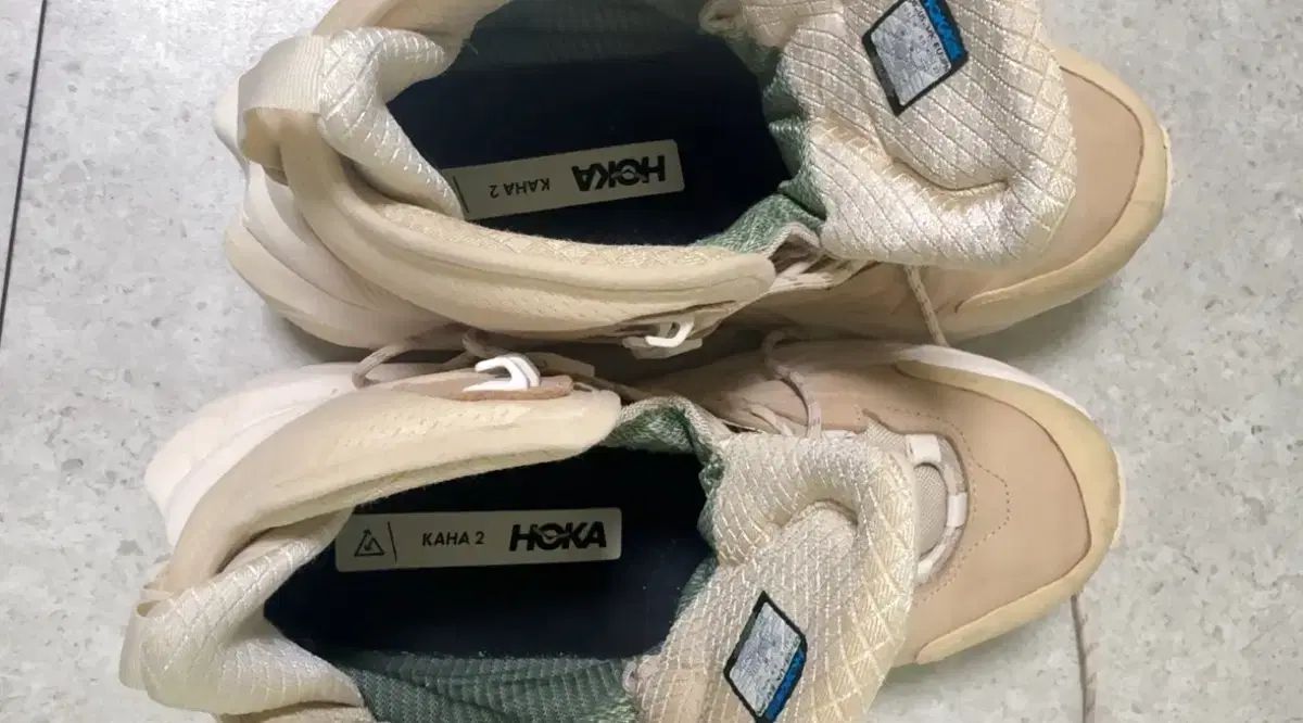 HOKA ONE ONE ホカオネオネ カハ 2