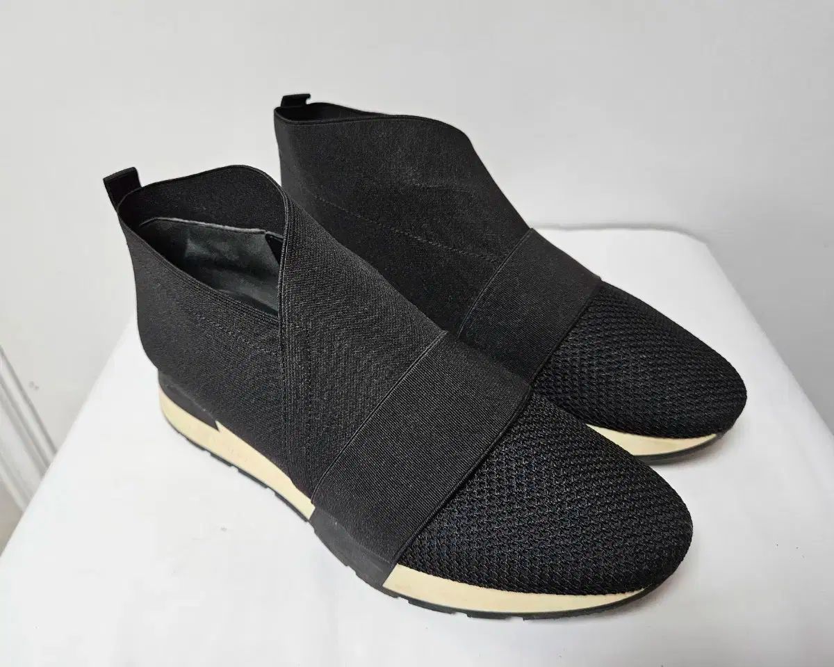BALENCIAGA バレンシアガ レース スニーカーズ 37 サイズ 235mm