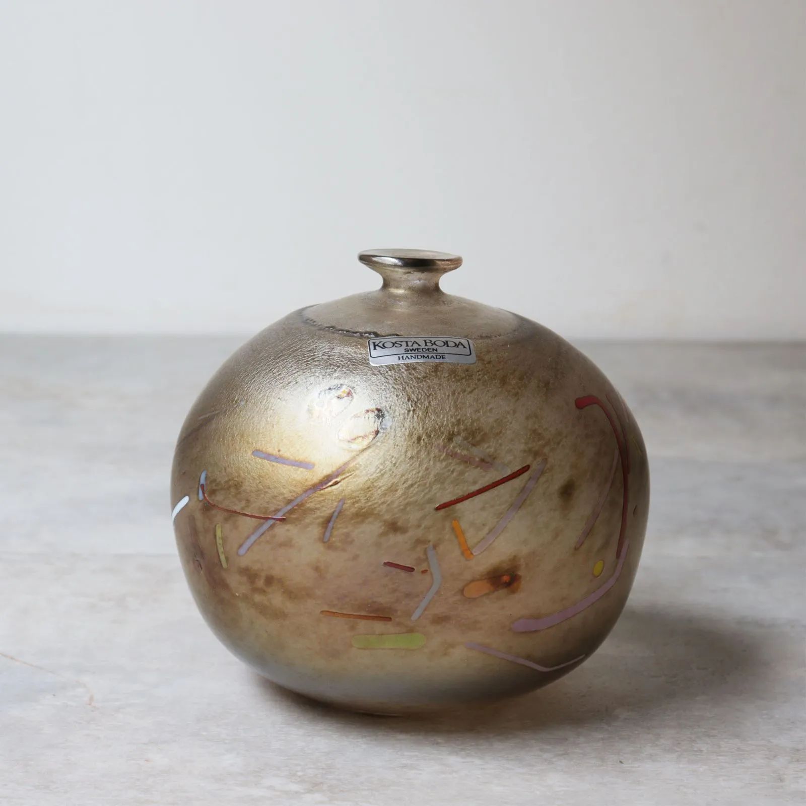 北欧ヴィンテージガラス KOSTABODAアーティストコレクション Bertil Vallien Tornadoシリーズ 花瓶