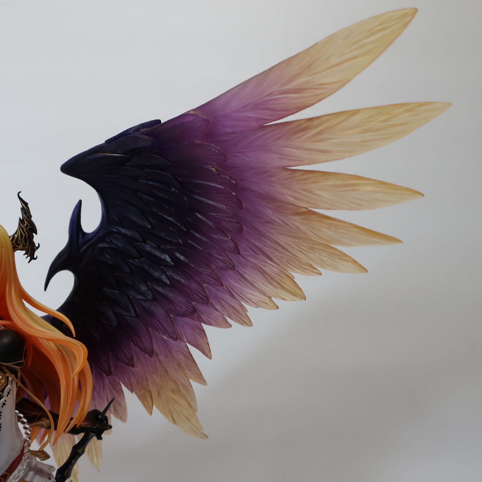 未開封 ダークエンジェル・オリヴィエ 神撃のバハムート 1/8 塗装済み完成品 61evDOu8AIS._UF894,1000_QL80_.jpg