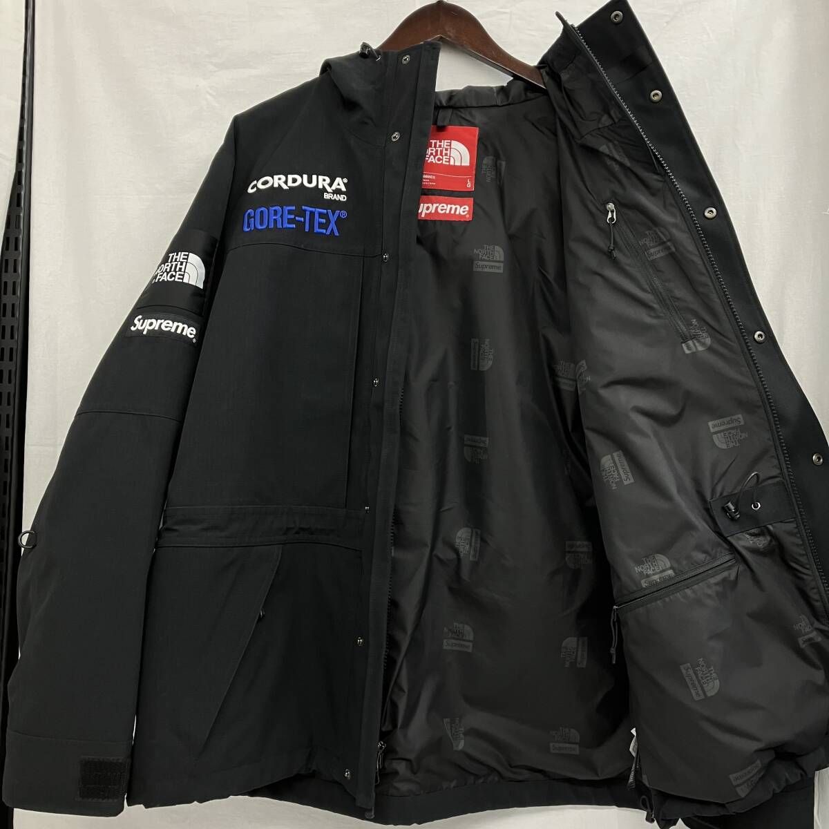 THE NORTH FACE × supreme ／18AW EXPEDITION JACKET ／NFOA3SDI 