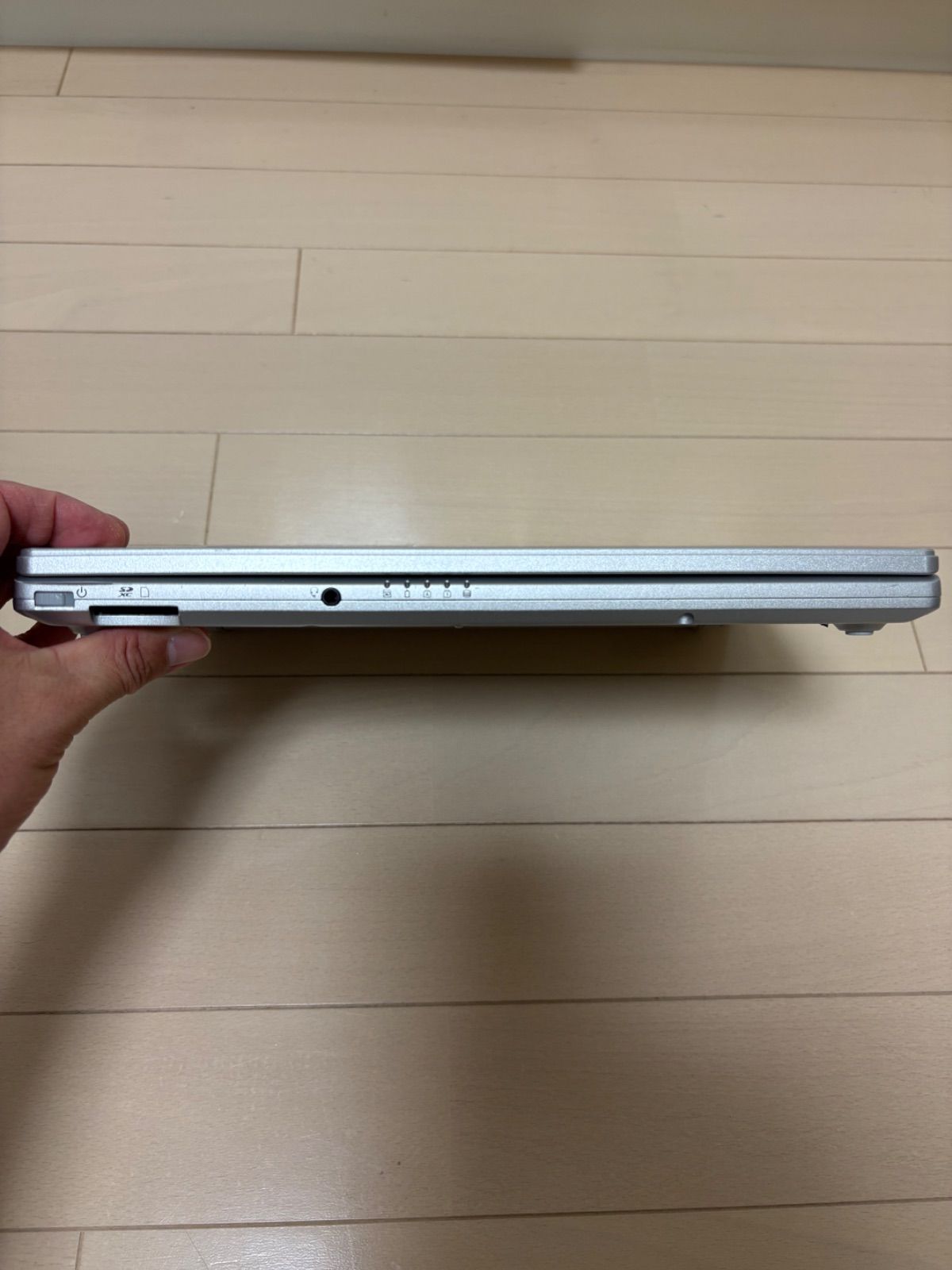 レッツノート　sv-9 SIMフリー パナソニック Let's note SV9 CF-SV9HF4KS SIMフリー [シルバー