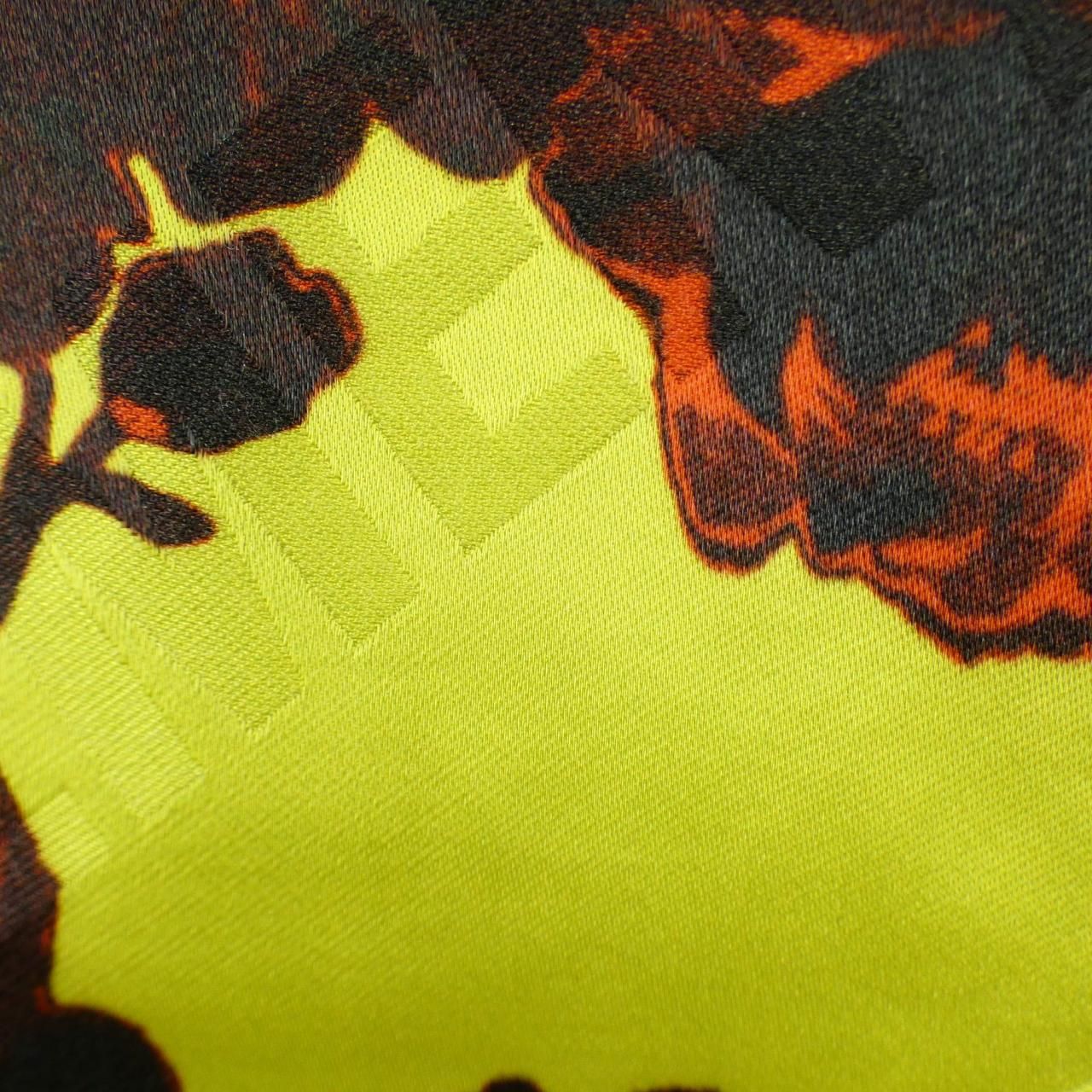 ヴェトモン VETEMENTS