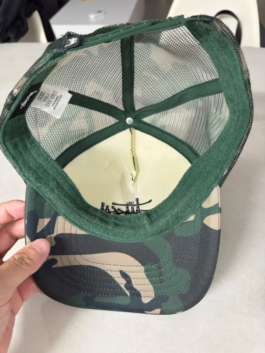 Stussy カモフラージュ トラッカーキャップ STUSSY(ステューシー) カモフラージュ トラッカーキャップ