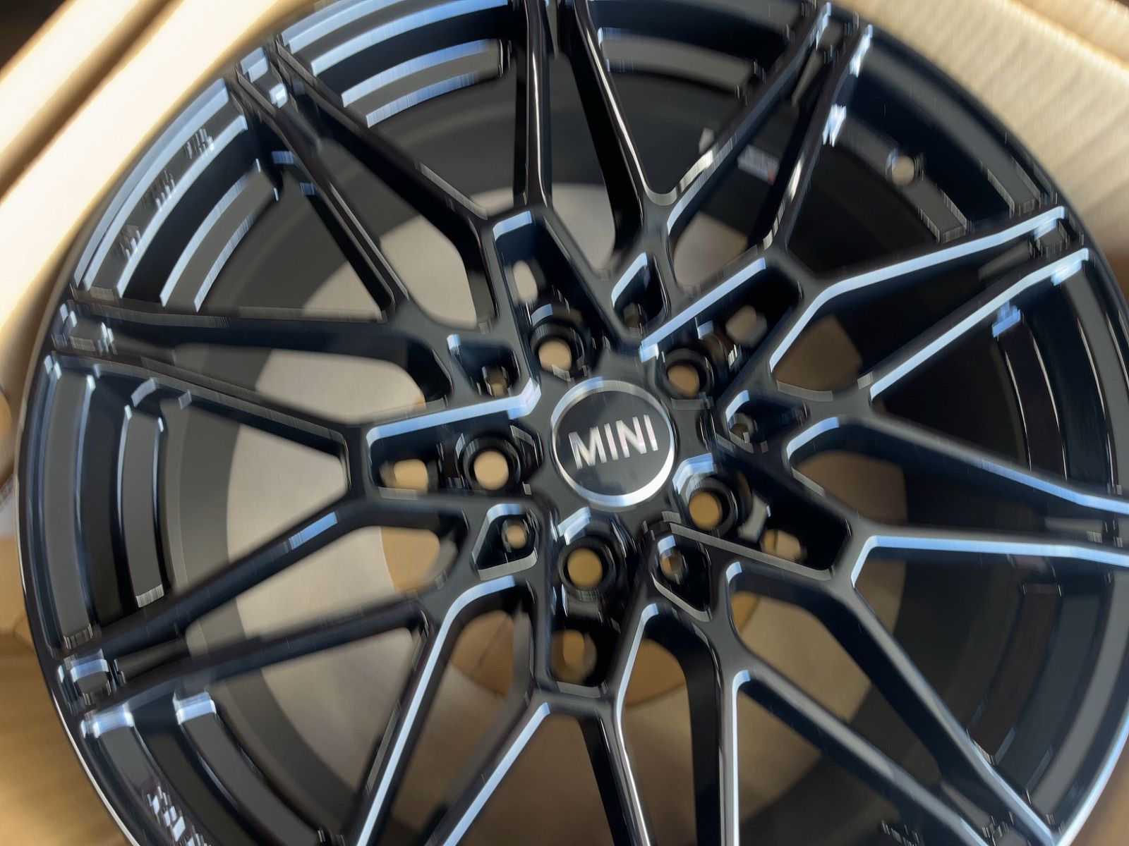 U25 カントリーマン