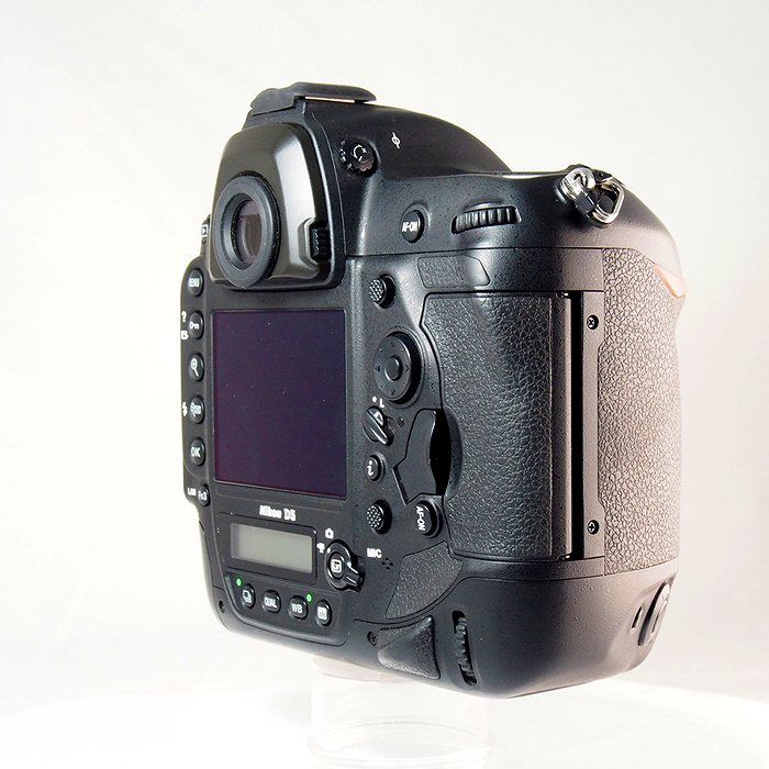 【箱付き・動作好調】 Nikon ニコン D5 CF ボディ デジタル一眼カメラ ニコン D5 CF-Type ボディ 価格比較 - 価格.com