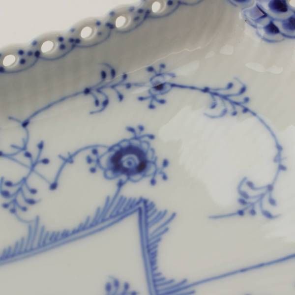 ロイヤルコペンハーゲン】Royal Copenhagen ブルーフルーテッド フル