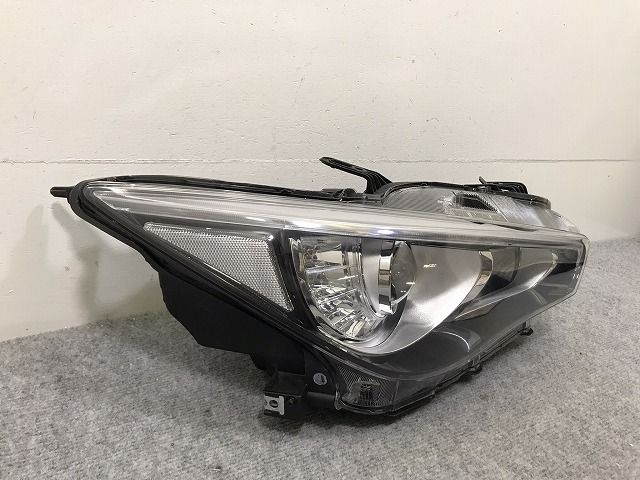 スカイライン V37/YV37/HV37/HNV37/ZV37 純正 後期 右 ヘッドライト