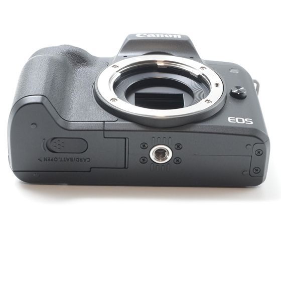 元箱付き□ショット数1000回以下□新品級□キャノン Kiss M