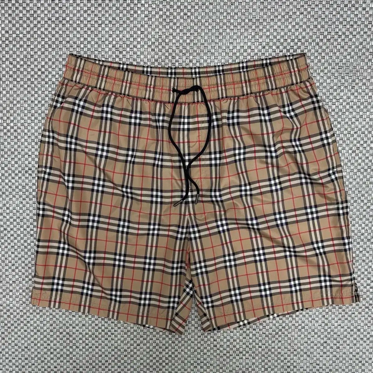 L BURBERRY バーバリー チェック ハーフパンツ