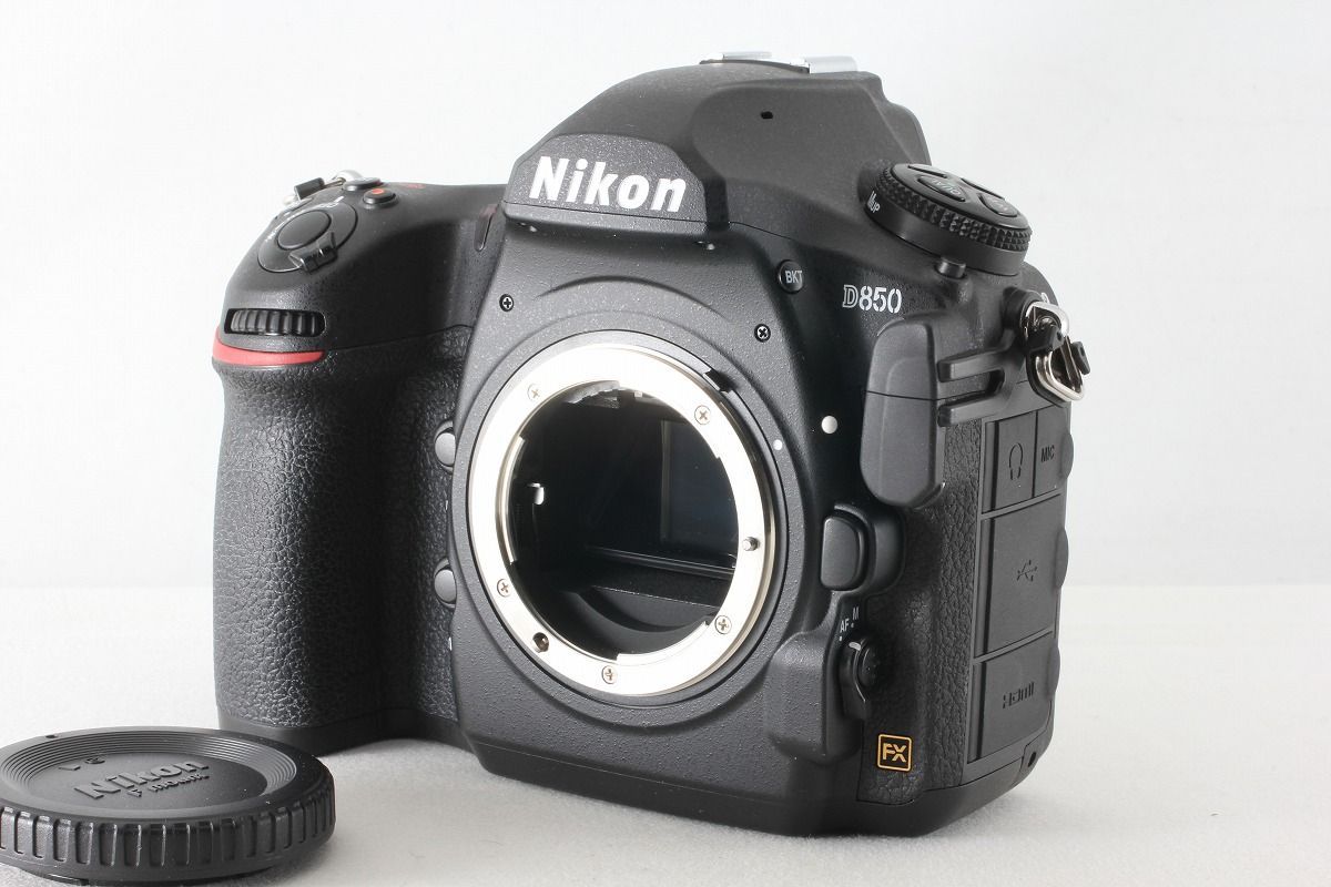 ニコン NIKON D 850 ボディ 僅か3000ショット以下 完備 元箱 48717