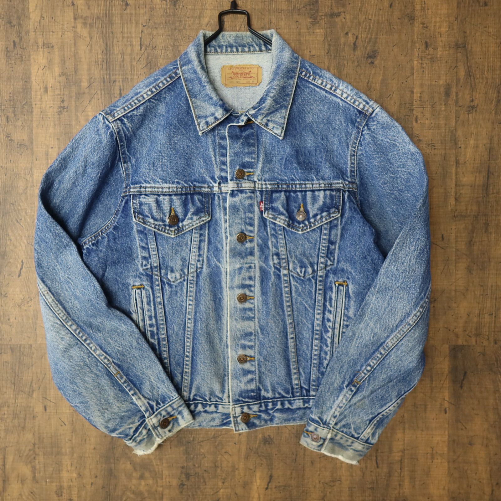 美品　80s リーバイス70506 USA製　サイズ44 80's Levi's 70506 4ポケット デニムジャケット 良雰囲気 表記