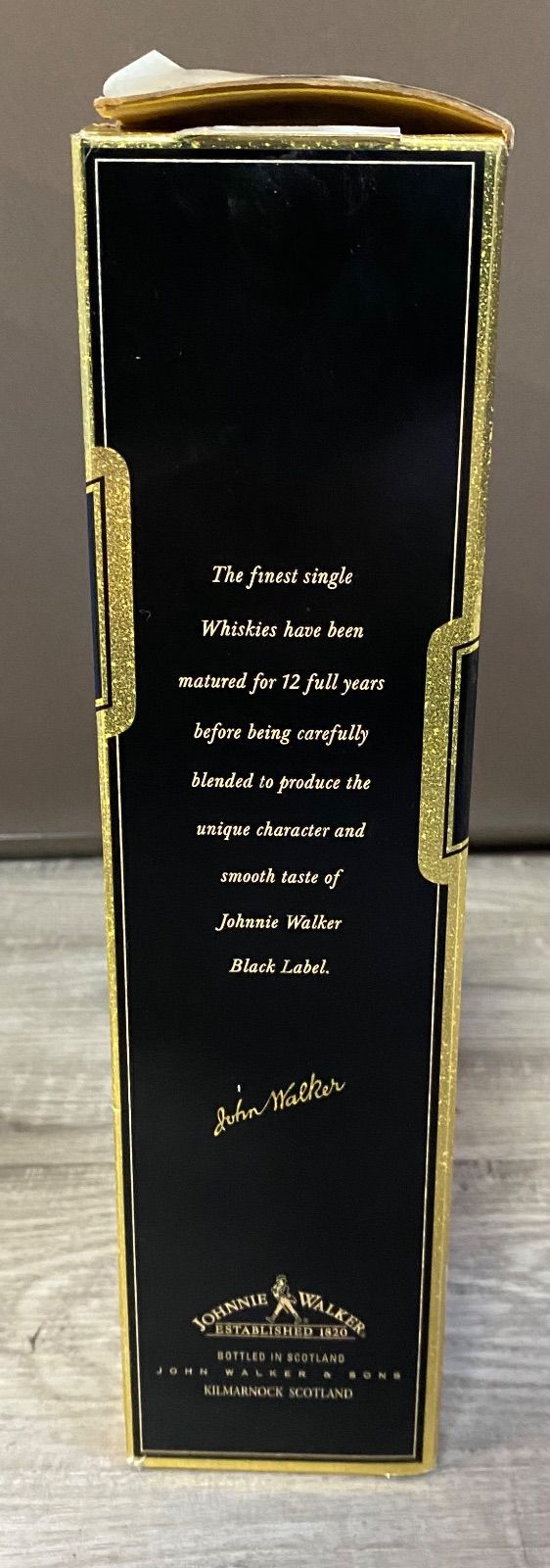 Johnnie Walker BLACK LABEL ジョニーウォーカー ブラックラベル