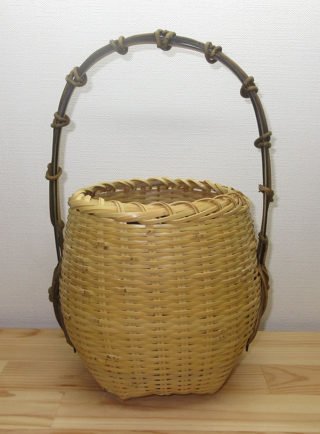 逢絢亭 茶道具 花籠 江の島さざえ籠 白竹 PC入子 木製 紙箱入り WWW_IBETON_RU